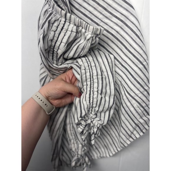 Doe & Rae Medium Stripe Off Shoulder Ruched Top - Picture 4 of 4